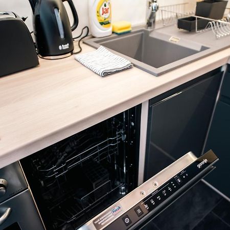 Anavrin Apartman Free Parking Διαμέρισμα Πετς Εξωτερικό φωτογραφία