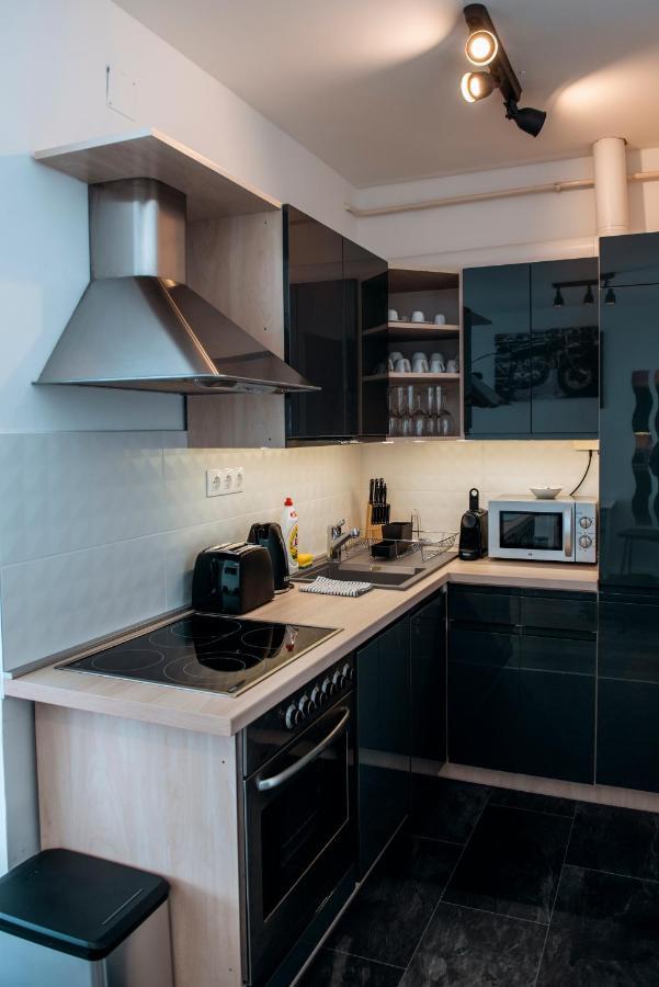 Anavrin Apartman Free Parking Διαμέρισμα Πετς Εξωτερικό φωτογραφία