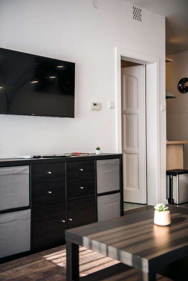Anavrin Apartman Free Parking Διαμέρισμα Πετς Εξωτερικό φωτογραφία
