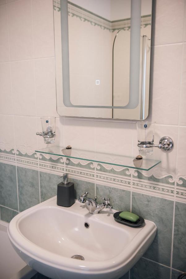 Anavrin Apartman Free Parking Διαμέρισμα Πετς Εξωτερικό φωτογραφία