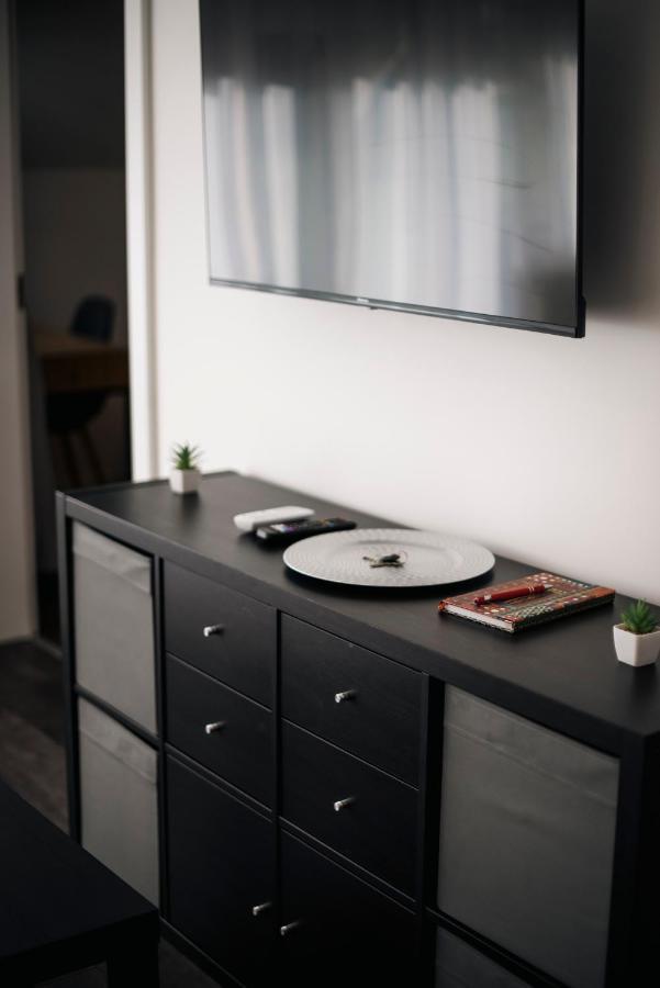 Anavrin Apartman Free Parking Διαμέρισμα Πετς Εξωτερικό φωτογραφία